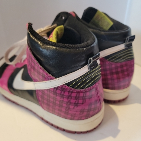 Rare Nike Dunk High 7y Women's 8.5 380648-008 Black/White-Desert Pink - Picture 3 of 7